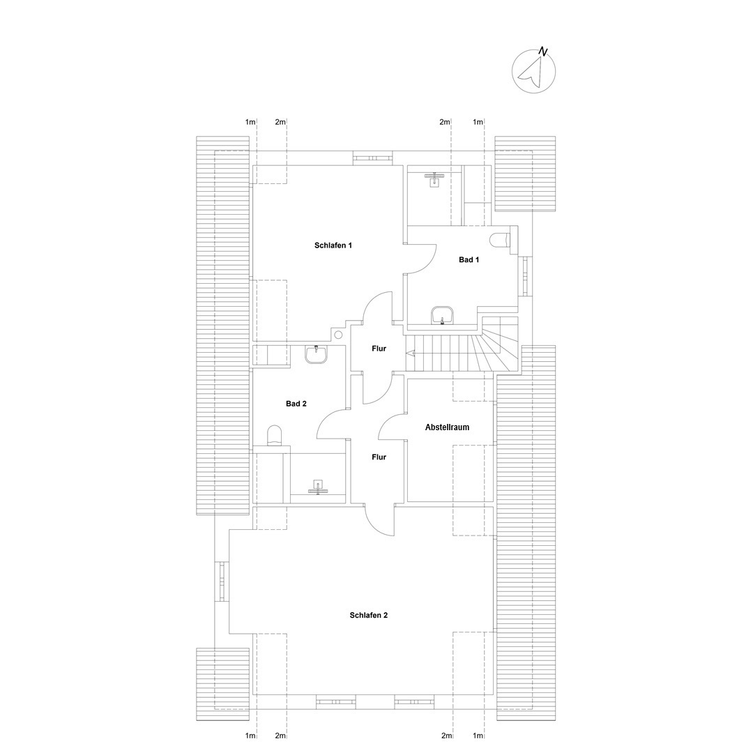 Dies ist der Grundriss des Obergescosses. Zu sehen sind zwei abgetrennte Schlafbereiche mit jeweils einem Badezimmer en suite. Das Größere Schlafzimmer hat einen zusätzlichen Abstellraum welcher als begehbarer Kleiderschrank genutzt werden kann.